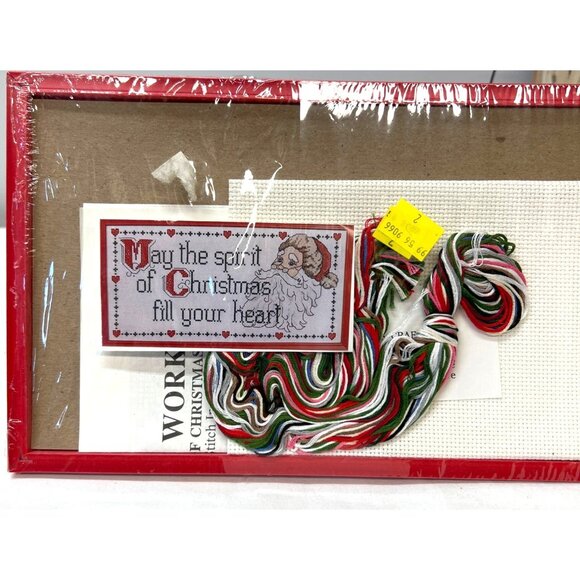 Christmas Cross Stitch Kit With Santa Design & Threads And Frame - Picture 3 of 3